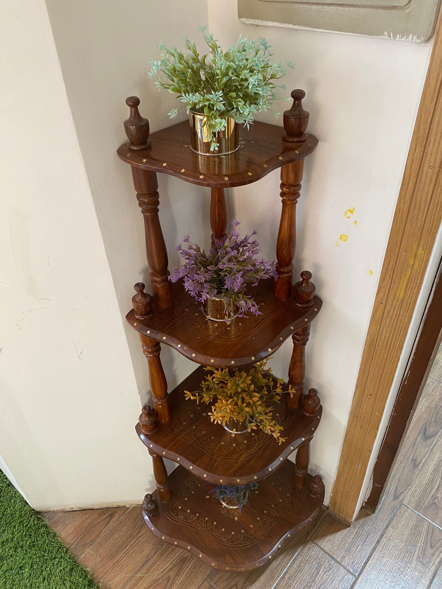 Corner Rack - Shesham Wood