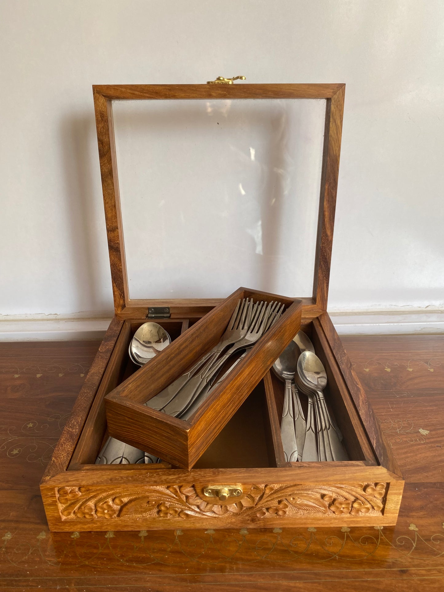 Masala Box with carving work - 3 Removable Portions