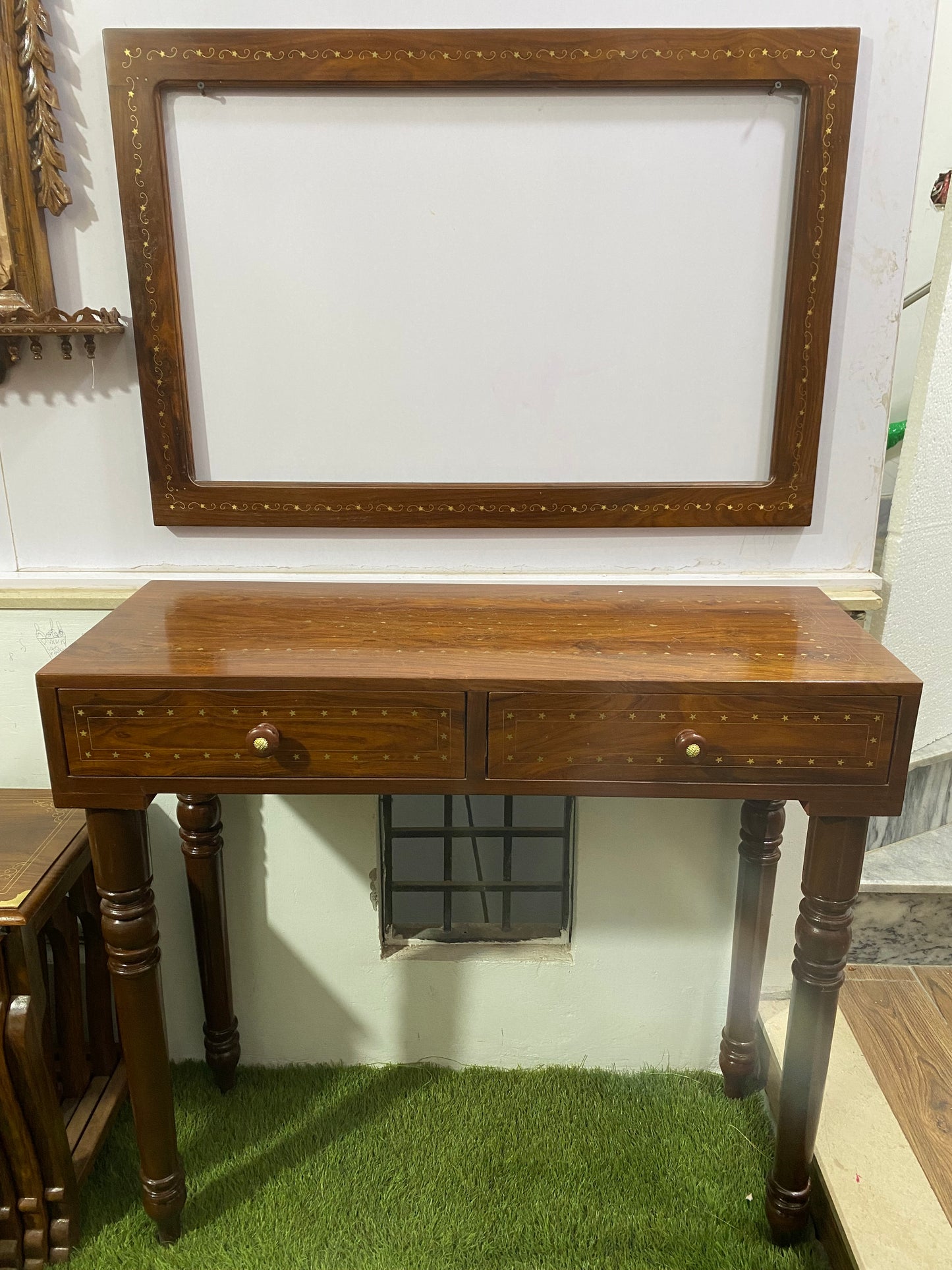 Rectangular Console with Glass Mirror Frame